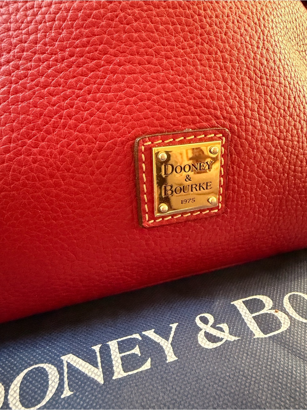 Dooney & Bourke Tassel Shoulder Bag Wine Pebble Leather NWT Made USA FA789B - Picture 4 of 13
